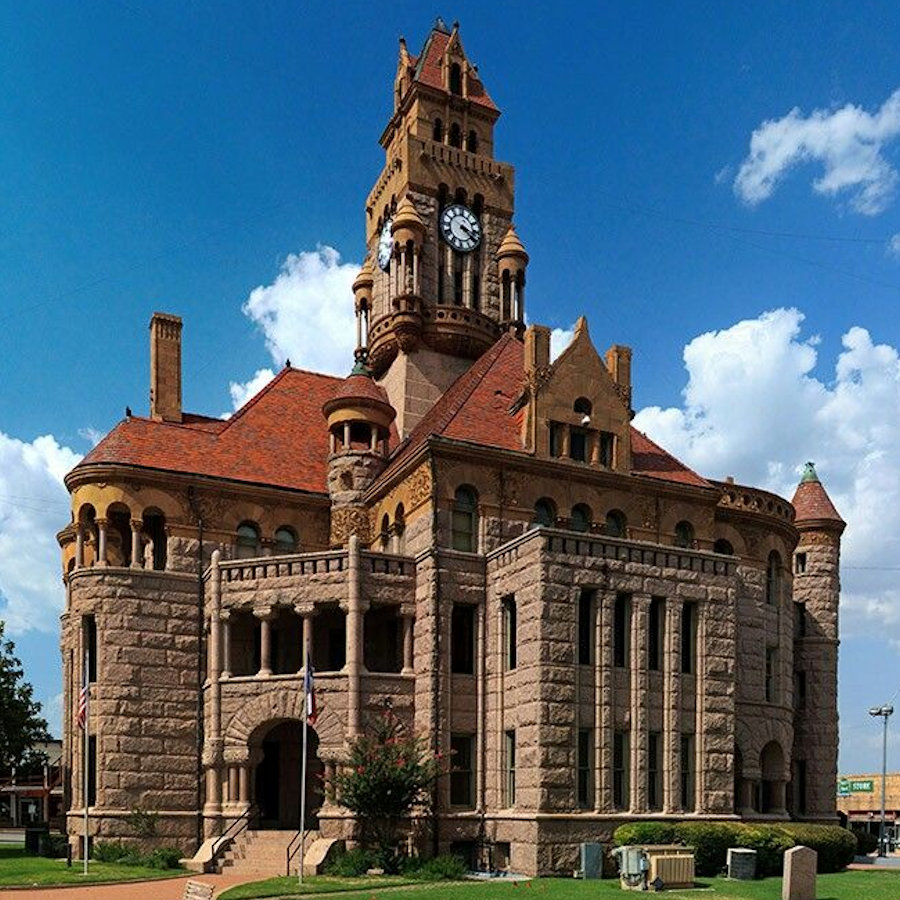 Wise County Courthouse in Decatur, TX